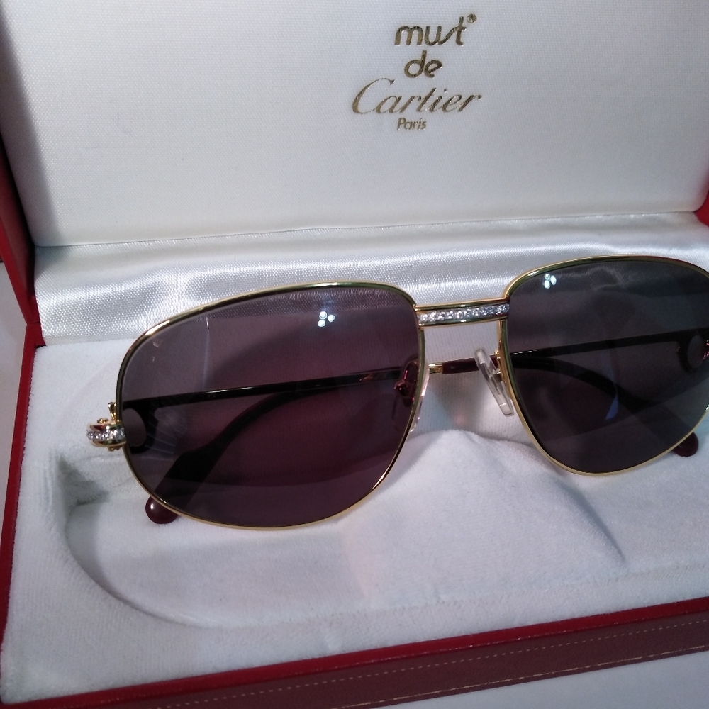 COPY - Mens Cartier Romance pave setting